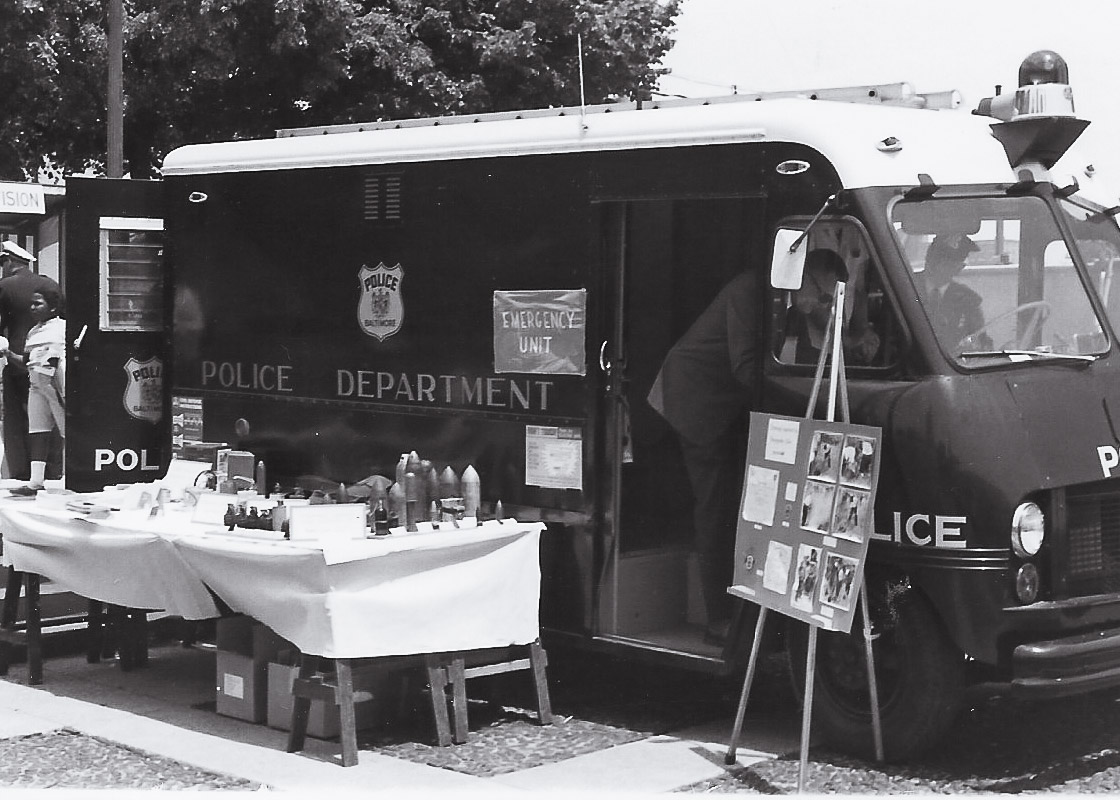 1959 Balto PD Patrol Car   Restored
